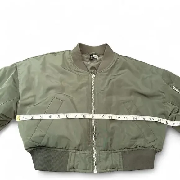 H&M Women's Green Cropped Puffer Bomber Jacket sz XS - Picture 5 of 6